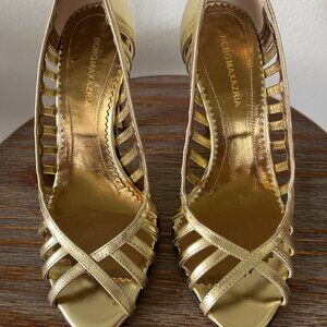 NEW BCBG Vintage Heels - "Nesbit" gold size 5 1/2